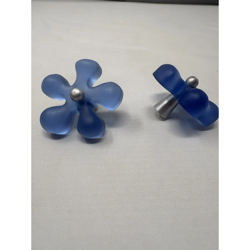 Set Of 2 Drawer Pulls Blue Resin Daisy Flower Handle Cabinet Dresser Knob 90's
